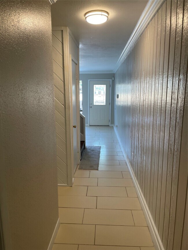 2343 Briarwest Boulevard, Houston, TX 77077 photo 5