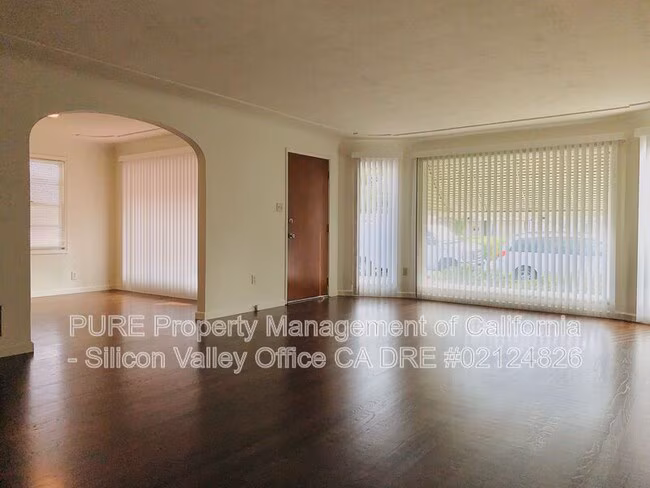 444 Tyrella Avenue, Mountain View, CA 94043 photo 2