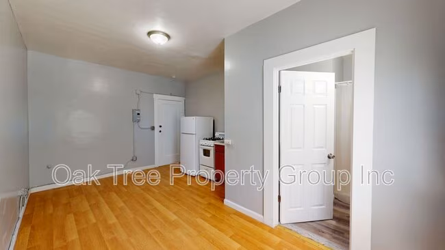 1607 2nd Ave Oakland, CA 94606 photo 3
