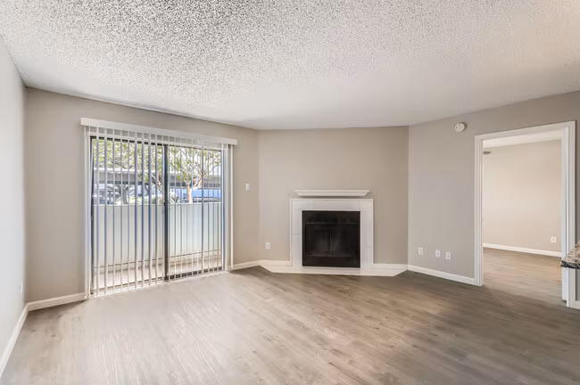Fieldcrest Apartments photo 4