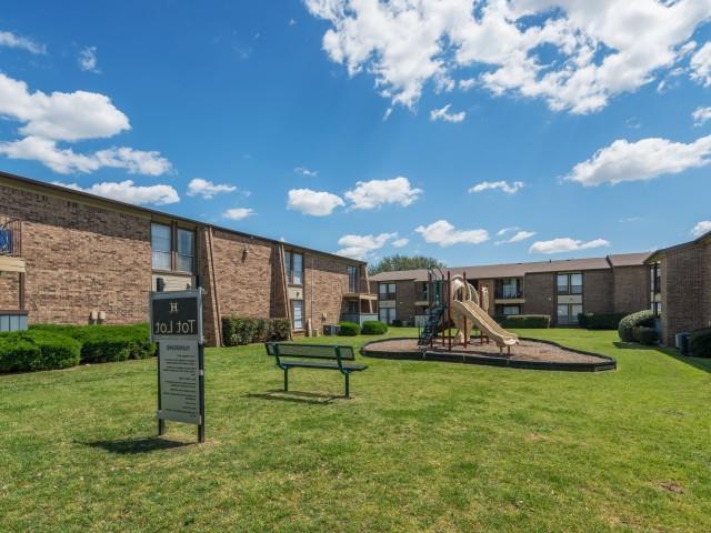 8500 N Harwood Rd North Richland Hills, TX 76180 photo 3