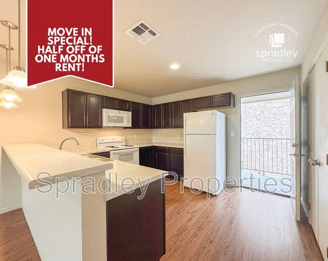 255 E 5th Ave Belton, TX 76513 photo 2