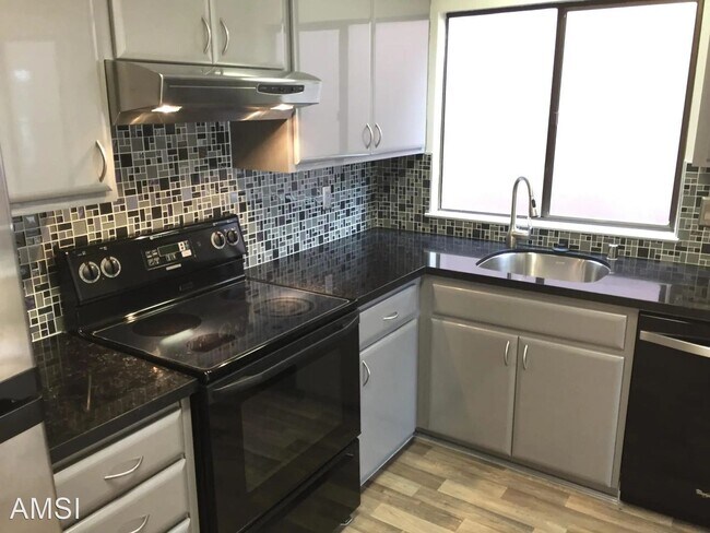 445 Upper Terrace, San Francisco, CA 94117 photo 3