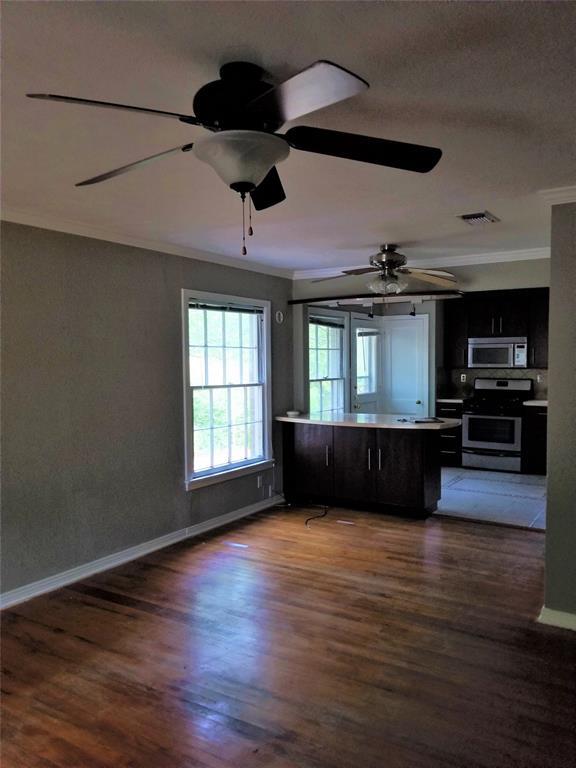 3616 W Seminary Dr Fort Worth, TX 76109 photo 2