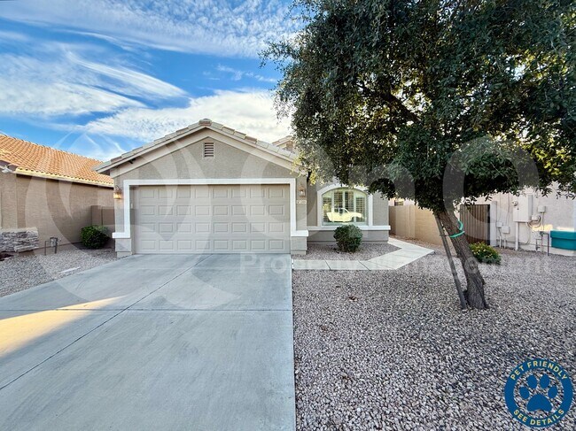 1355 E Cottonwood Rd San Tan Valley, AZ 85140