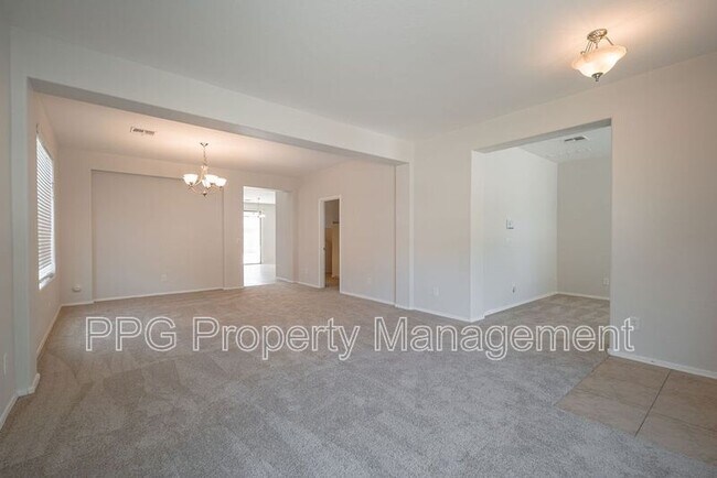 15743 W Sierra St photo 3