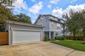 1110 Concordia Ave photo 3