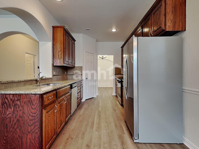 8613 Corral Circle, Fort Worth, TX 76244 photo 3