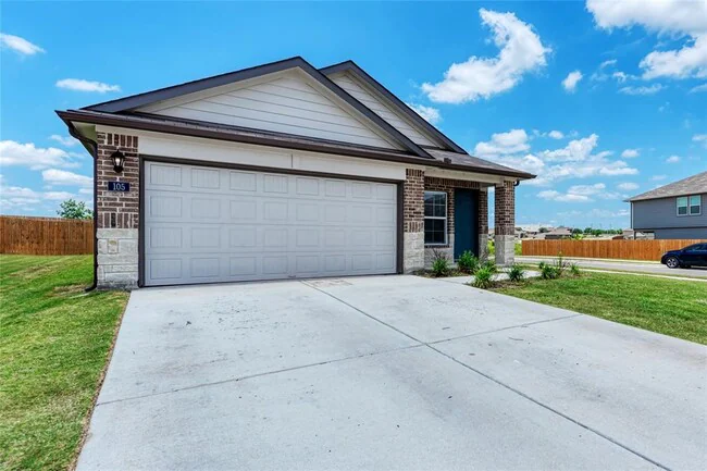 105 Calgary Ln San Marcos, TX 78666 photo 4