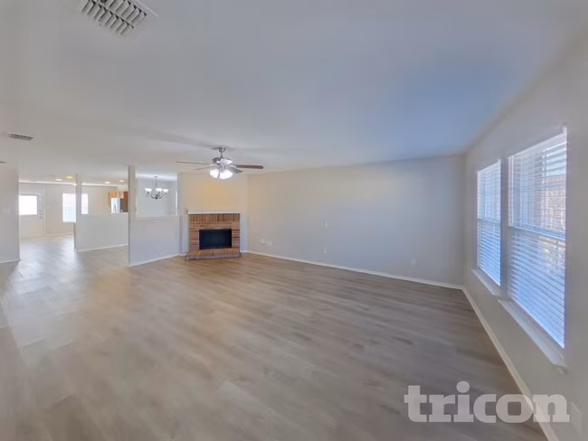1317 Gayle Street, Burleson, TX 76028 photo 3