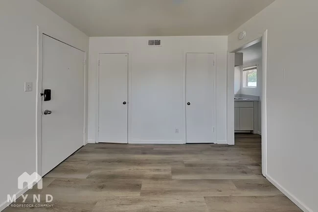 538 Madison Ave Redwood City, CA 94061 photo 3