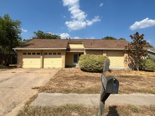 11306 Thorny Brook Trail Austin, TX 78750 photo 4