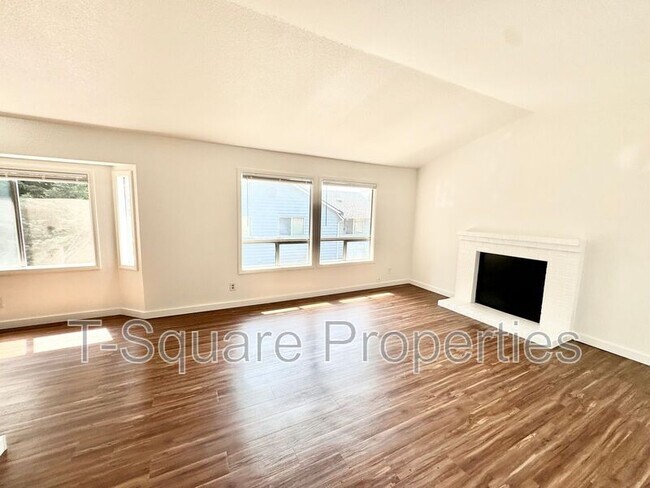Unique Properties 1 photo 2