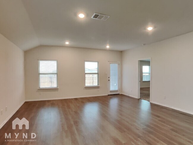 4101 Black Canyon Drive, Forney, TX 75126 photo 2