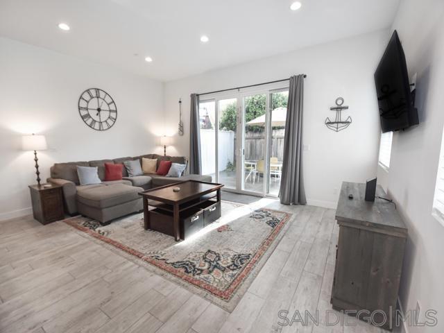 253 Dahlia Ave Imperial Beach, CA 91932 photo 5