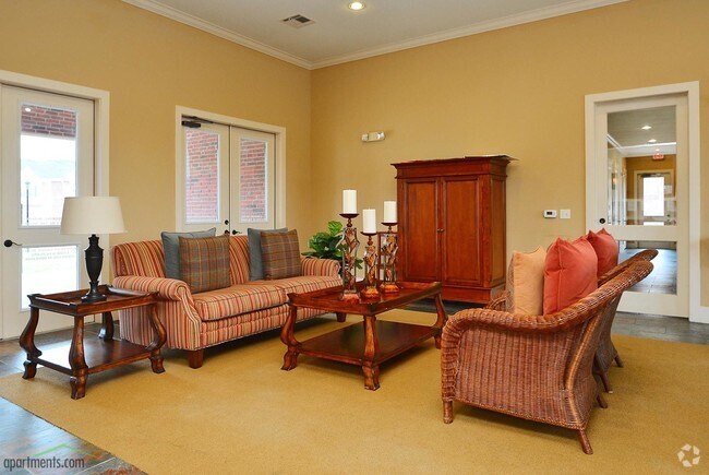 Piedmont Apartments photo 4