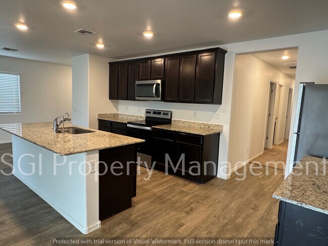 465 W Black Hawk Pl Casa Grande, AZ 85122 photo 4