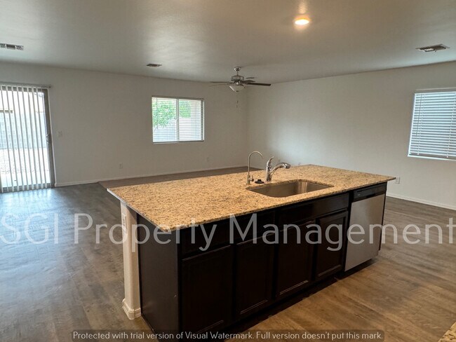 465 W Black Hawk Pl Casa Grande, AZ 85122 photo 5