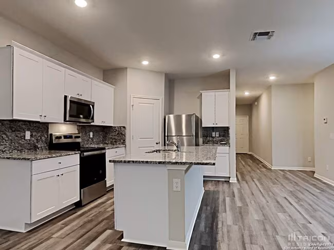 14352 Gunsight Pass San Antonio, TX 78253 photo 3