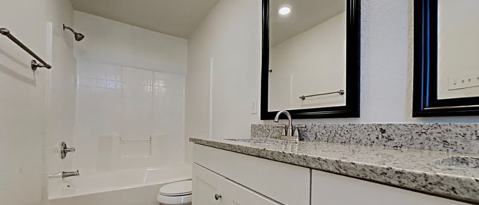 10721 Edgewest Terrace Fort Worth, TX 76108 photo 2