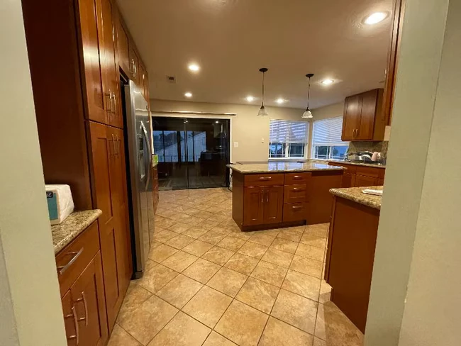 1337 Cornell Ave Berkeley, CA 94702 photo 2