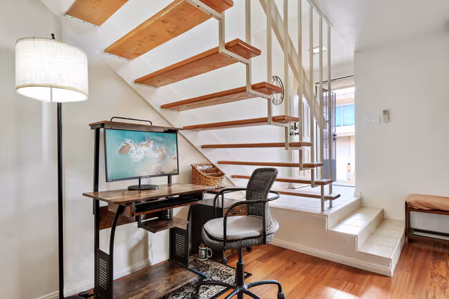 2690 Worden St San Diego, CA 92110 photo 4