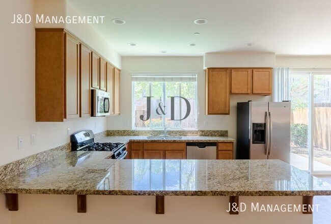8939 Valencia St Spring Valley, CA 91977 photo 2