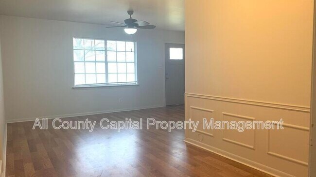 609 Bissonet Ln Austin, TX 78752 photo 3