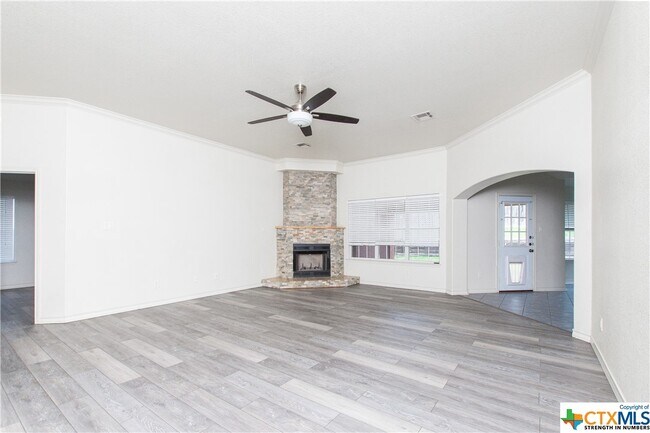 2903 Scottsdale Dr Killeen, TX 76543 photo 3