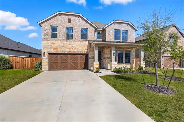 2470 Pebble Bank Lane, Midlothian, TX 76065 photo 2