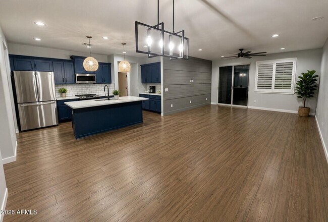26880 N 99th Dr Peoria, AZ 85383 photo 3