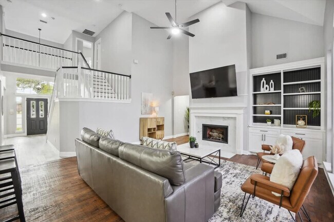 2401 Scarlet Oak Dr Rowlett, TX 75089 photo 3