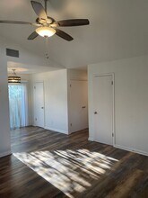8801 Pineridge Dr Austin, TX 78729 photo 3