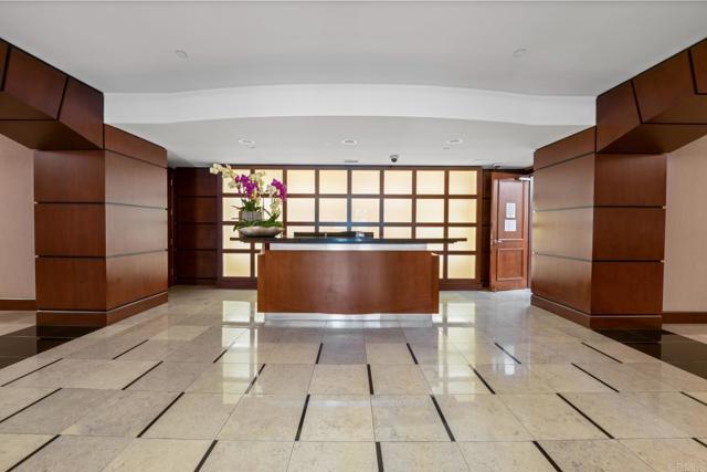 2500 Sixth Ave San Diego, CA 92103 photo 2