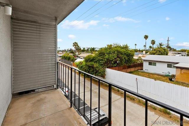 4885 Cole St San Diego, CA 92117 photo 5