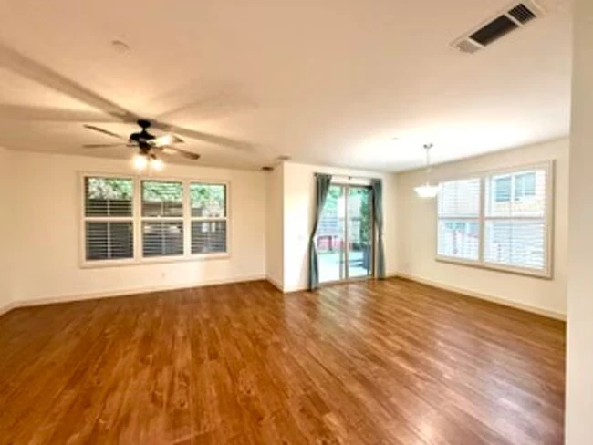 912 Lundy Ln Scotts Valley, CA 95066 photo 4