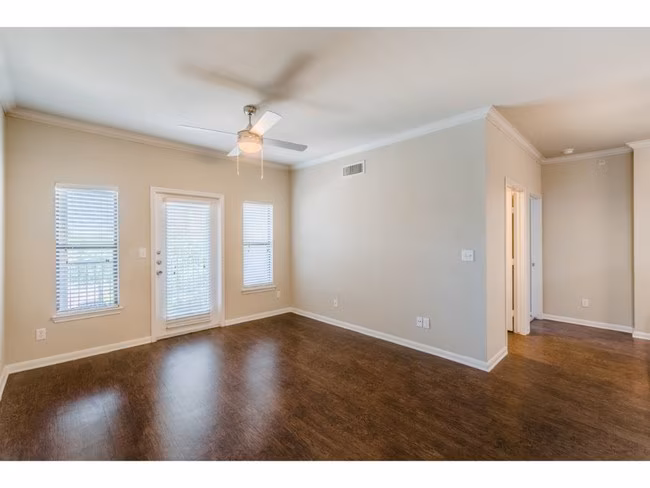 Skyview West Apartments photo 5