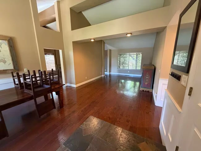 2461 Bay Hill Cir Fairfield, CA 94534 photo 3