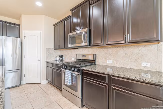 8510 Meri Leap San Antonio, TX 78251 photo 5