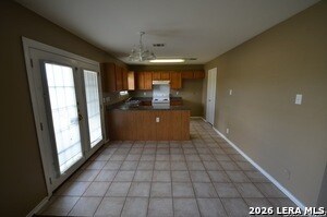 9139 Laguna Crst Schertz, TX 78154 photo 2