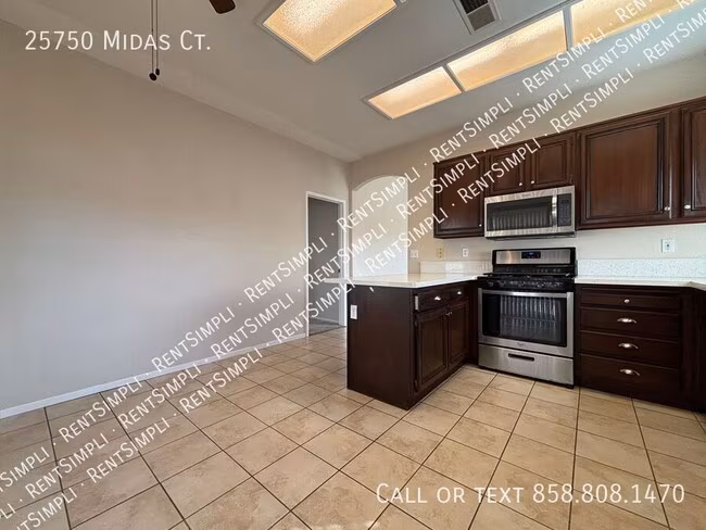 25750 Midas Ct Murrieta, CA 92563 photo 5