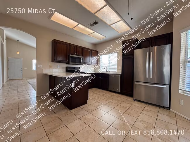 25750 Midas Ct Murrieta, CA 92563 photo 3