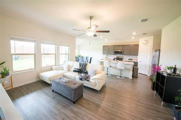 805 Spruce Lane, Princeton, TX 75407 photo 5