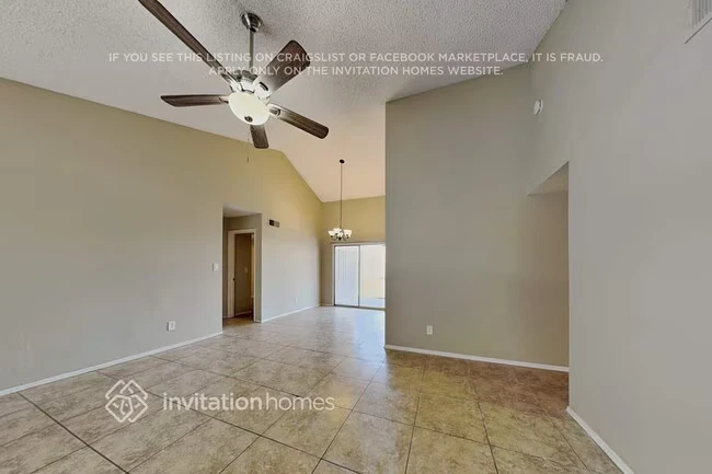 1102 E Utopia Rd Phoenix, AZ 85024 photo 3