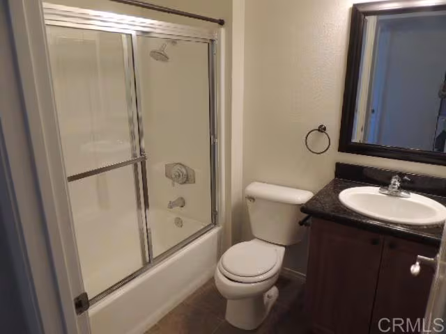 2 Bedrooms 2 full bathrooms condo in San Diego CA photo 5