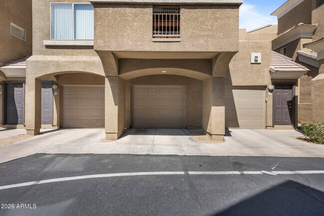 4644 N 22nd St Phoenix, AZ 85016 photo 4