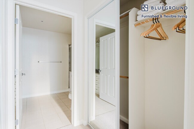 337 S Fremont St San Mateo, CA 94401 photo 4