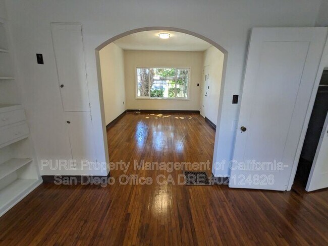 110 Pennsylvania Ave San Diego, CA 92103 photo 3