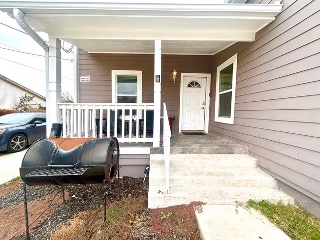 319 S Olive St San Antonio, TX 78203 photo 3