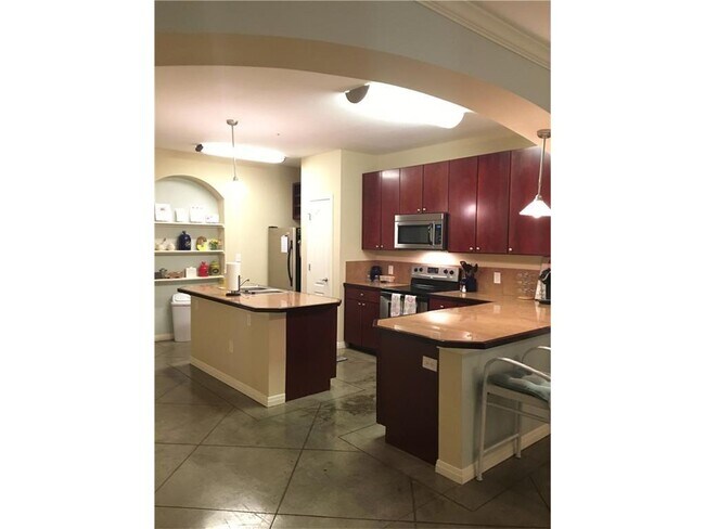 2505 San Gabriel St Austin, TX 78705 photo 5